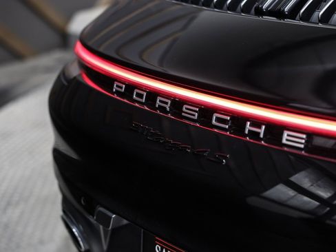 Used 2021 Porsche 911 Targa 4S image 21