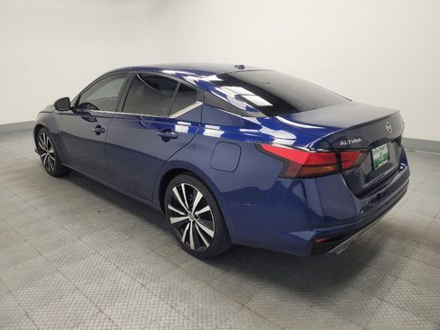 Used 2022 Nissan Altima 2.5 SR FWD image 3