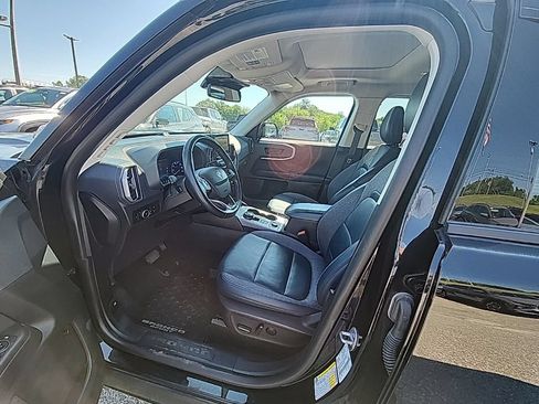 Used 2023 Ford Bronco Sport Outer Banks w/ Tech Package AWD/4WD image 10