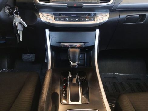 Used 2015 Honda Accord LX image 4