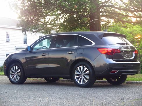 Used 2016 Acura MDX SH-AWD w/ Tech & Entertainment image 3