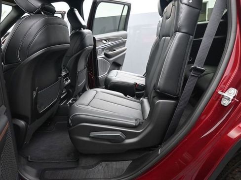 New 2025 Jeep Grand Cherokee L Overland w/ Trailer Tow Package image 13