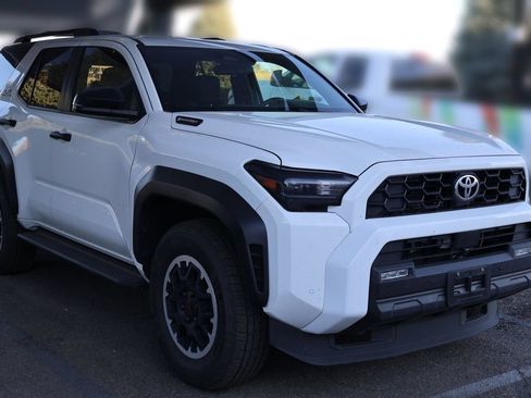Used 2025 Toyota 4Runner TRD Off-Road AWD/4WD image 12