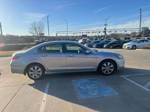 Used 2010 Honda Accord EX-L image 5