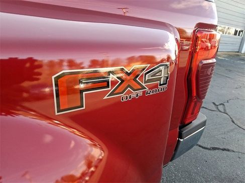 Used 2022 Ford F350 Lariat w/ Lariat Ultimate Package image 32