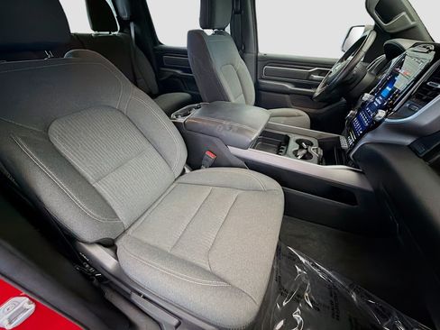 Used 2021 RAM 1500 Big Horn RWD image 15