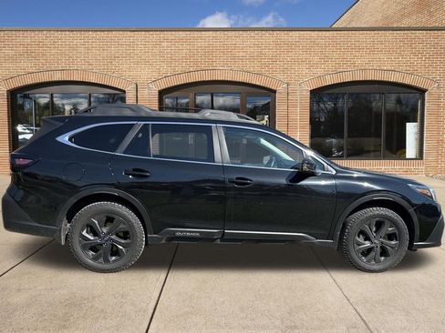 Used 2020 Subaru Outback Onyx Edition XT w/ Popular Package #2 AWD/4WD image 2