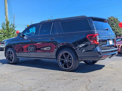 Used 2022 Ford Expedition Max Limited image 3