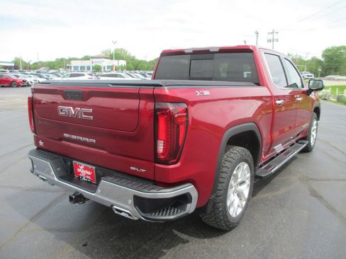 Used 2022 GMC Sierra 1500 SLT w/ SLT Premium Plus Package AWD/4WD image 5