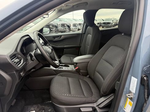New 2026 Ford Escape Active w/ Cold Weather Package FWD image 5