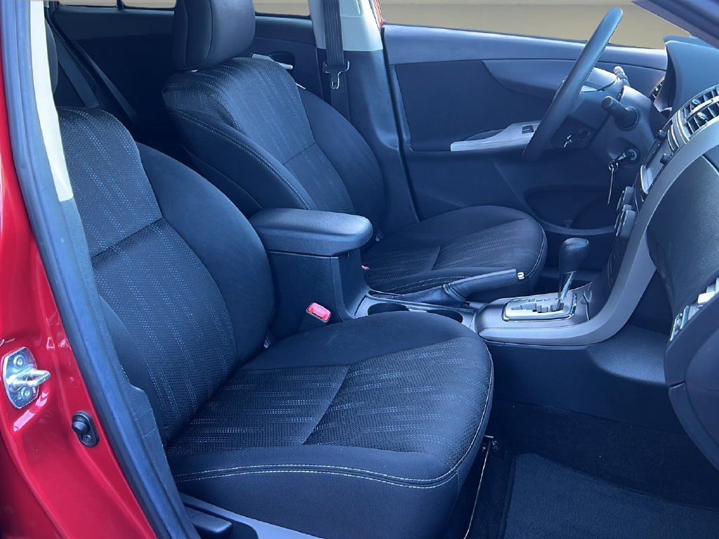 Used 2013 Toyota Corolla S w/ Premium Pkg FWD image 16