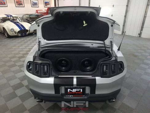 Used 2012 Ford Mustang Shelby GT500 RWD image 43