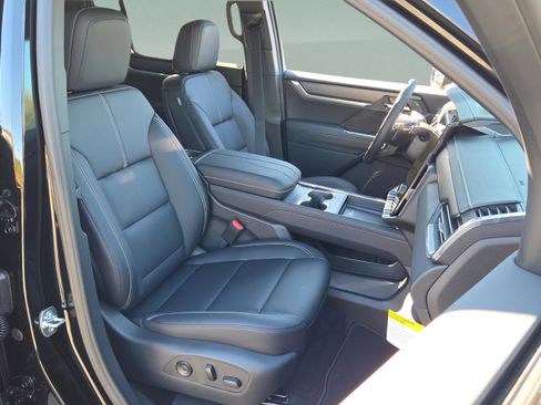 New 2026 GMC Acadia Elevation w/ Black Edition image 15