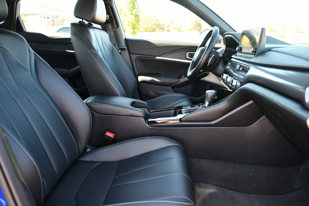 Used 2025 Acura Integra A-Spec FWD image 39