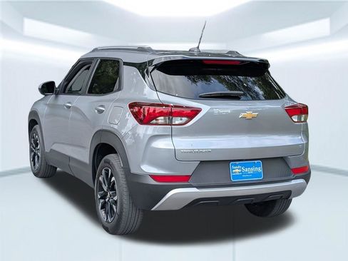 Used 2023 Chevrolet TrailBlazer LT FWD image 4
