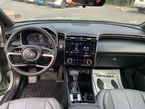 Used 2023 Hyundai Santa Cruz SEL AWD/4WD image 12