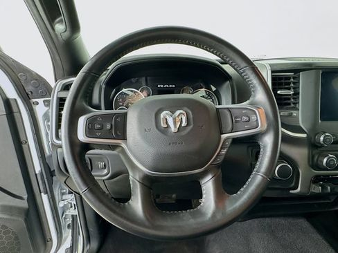 Used 2024 RAM 2500 Big Horn AWD/4WD image 14