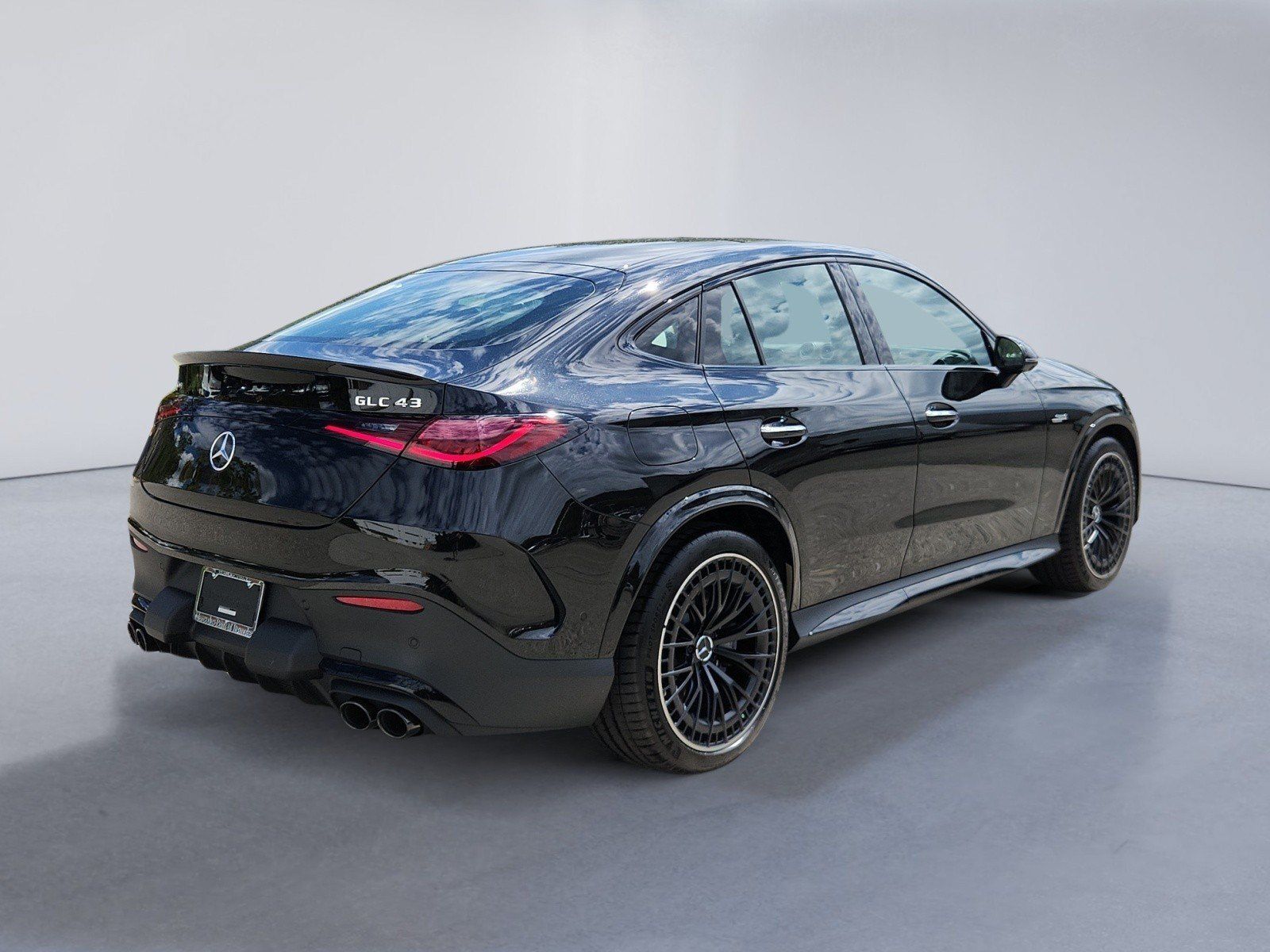 New 2026 Mercedes-Benz GLC 43 AMG 4MATIC Coupe image 4