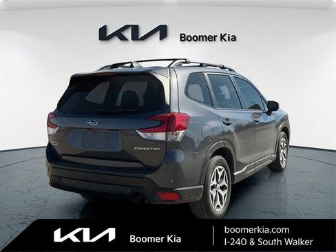 Used 2021 Subaru Forester Premium w/ Popular Package #1 image 5