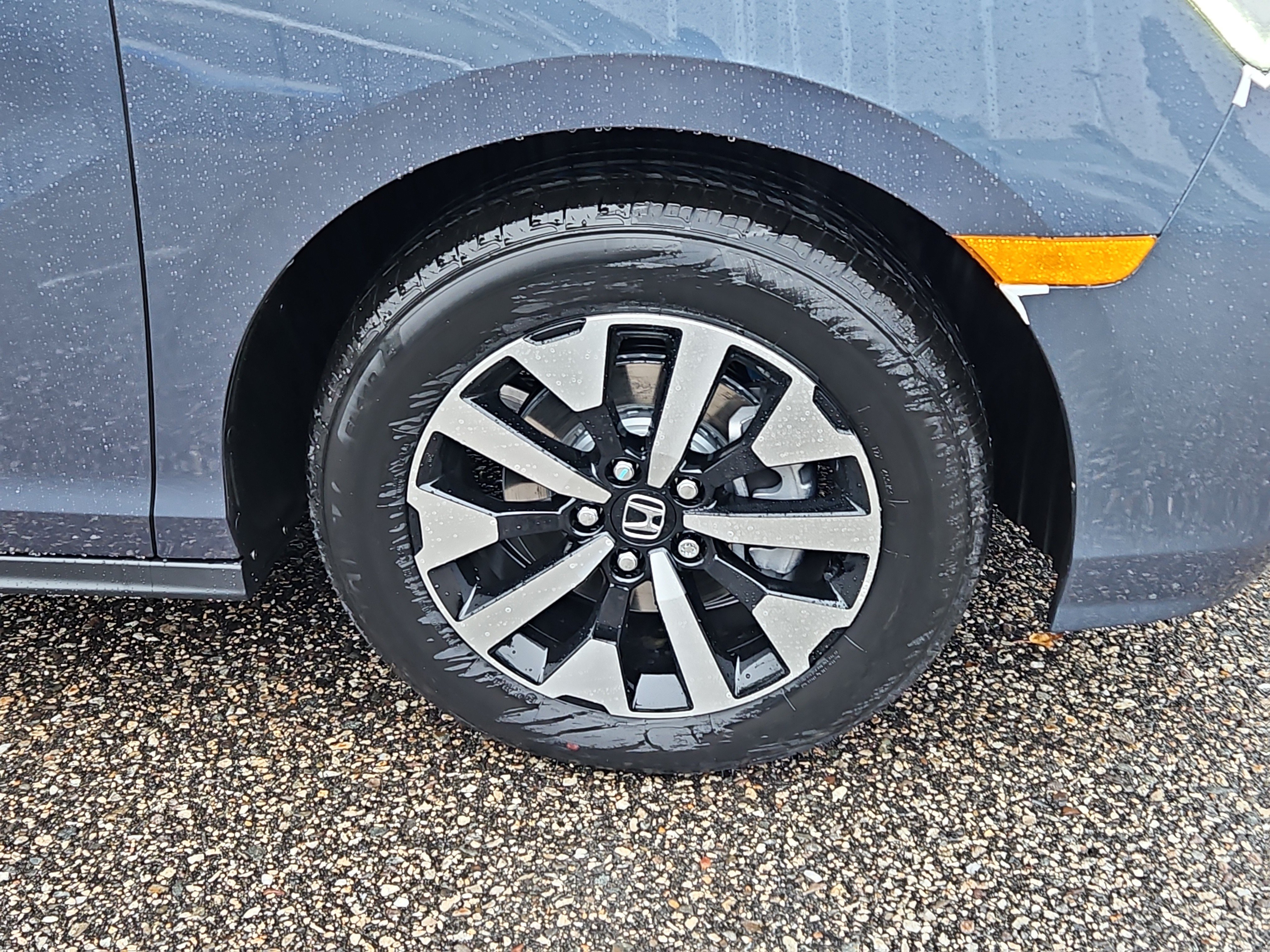 New 2027 Honda Odyssey EX-L image 4