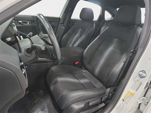 Used 2023 Honda Civic Sport image 14