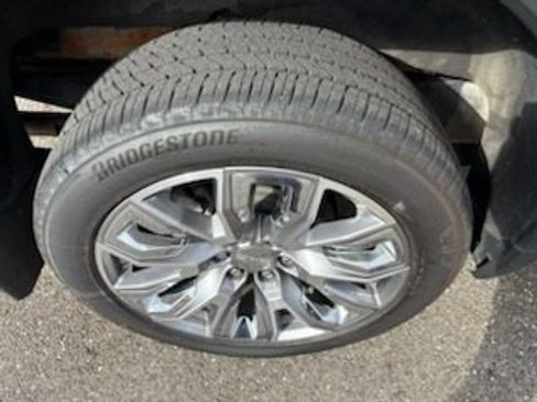 Used 2024 GMC Sierra 1500 Denali image 17