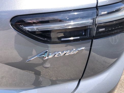 Used 2023 Buick Envision Avenir FWD image 11