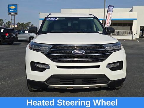 Used 2024 Ford Explorer XLT w/ Equipment Group 202A image 10