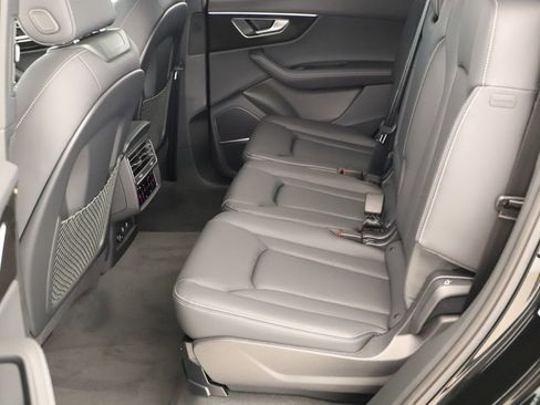 New 2026 Audi Q7 3.0T Premium Plus AWD/4WD image 28