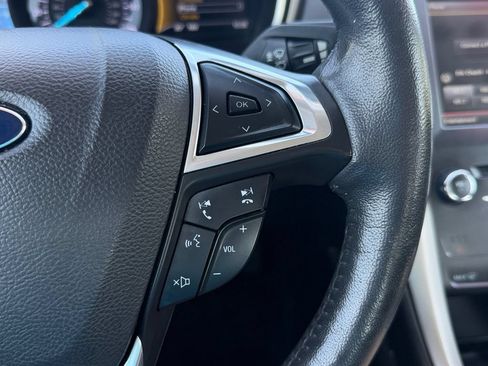 Used 2015 Ford Fusion SE w/ Equipment Group 202A FWD image 21