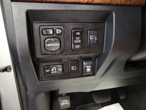 Used 2019 Toyota Tundra 1794 Edition image 20