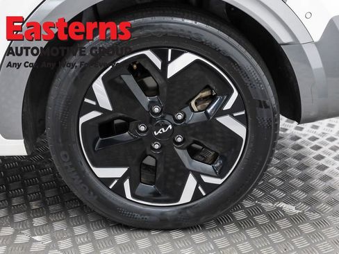 Used 2023 Kia Niro Wave FWD image 34