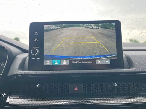 Used 2025 Honda CR-V EX-L image 13
