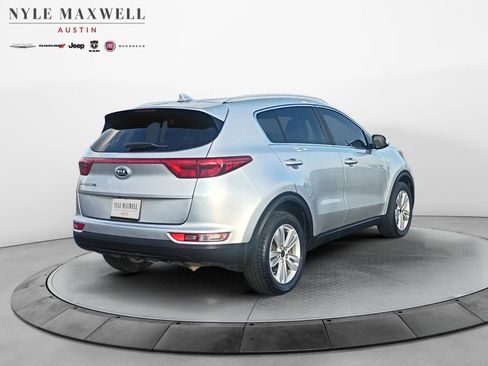 Used 2018 Kia Sportage LX w/ LX Popular Package image 16