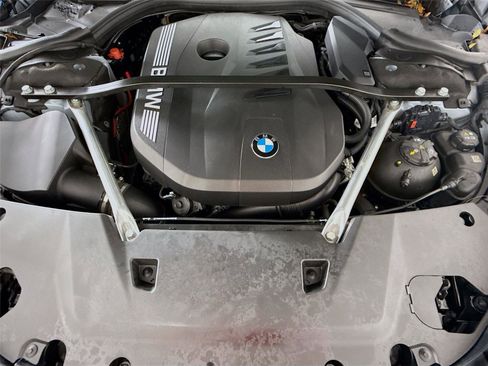 Used 2023 BMW 740i w/ Parking Assistance Package RWD image 28