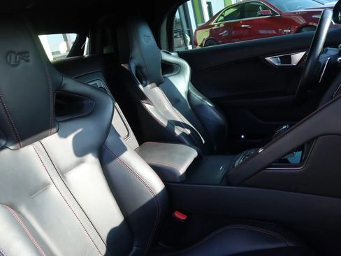 Used 2016 Jaguar F-TYPE R image 23