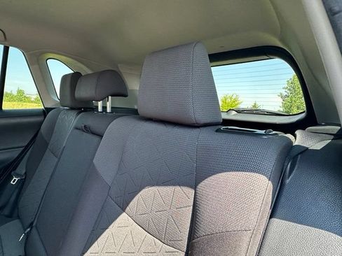Used 2020 Toyota RAV4 XLE w/ XLE Grade Weather Package AWD/4WD image 29