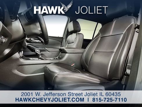 Used 2023 Chevrolet Traverse RS AWD/4WD image 11