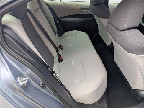Used 2022 Toyota Corolla LE FWD image 18