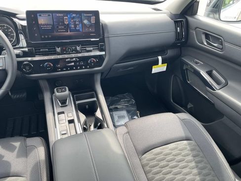 New 2026 Nissan Pathfinder SV FWD image 15