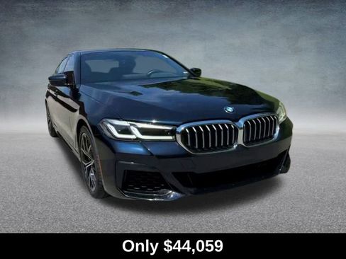 Used 2022 BMW 540i xDrive w/ M Sport Package image 4