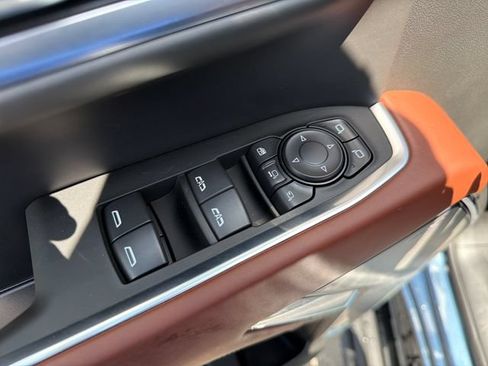 New 2026 GMC Sierra 2500 Denali Ultimate AWD/4WD image 17