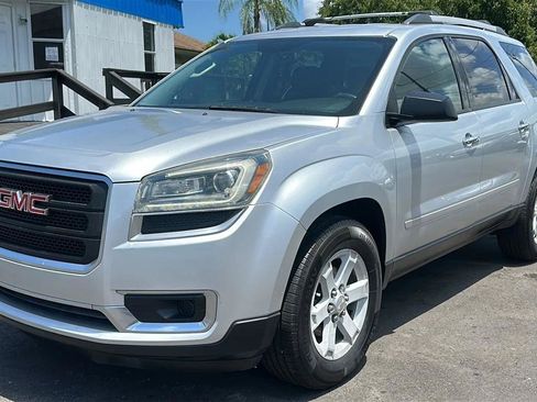 Used 2014 GMC Acadia SLE FWD image 2