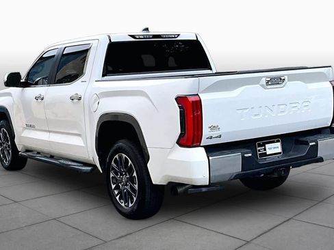 Used 2025 Toyota Tundra Limited AWD/4WD image 12
