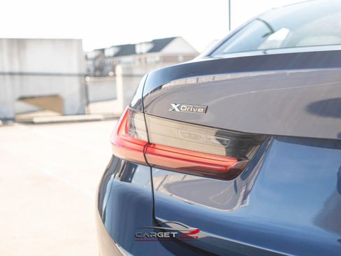 Used 2019 BMW 330i xDrive Sedan w/ Convenience Package image 45