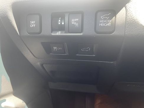Used 2018 Subaru Forester 2.5i Premium AWD/4WD image 17