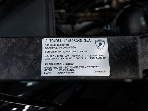 Used 2018 Lamborghini Huracan LP 610-4 AWD/4WD image 99
