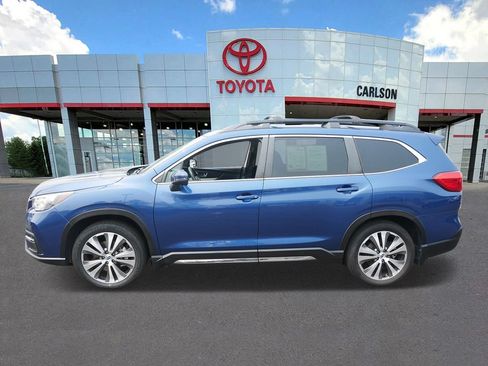 Used 2022 Subaru Ascent Limited w/ Technology Package AWD/4WD image 7
