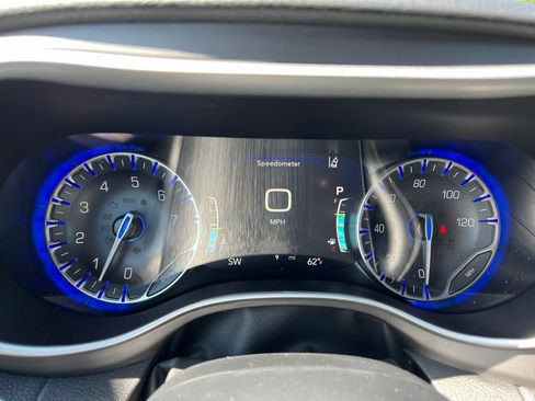 New 2027 Chrysler Pacifica Limited FWD image 31