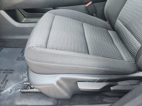 Used 2026 Chevrolet Equinox LT FWD image 26